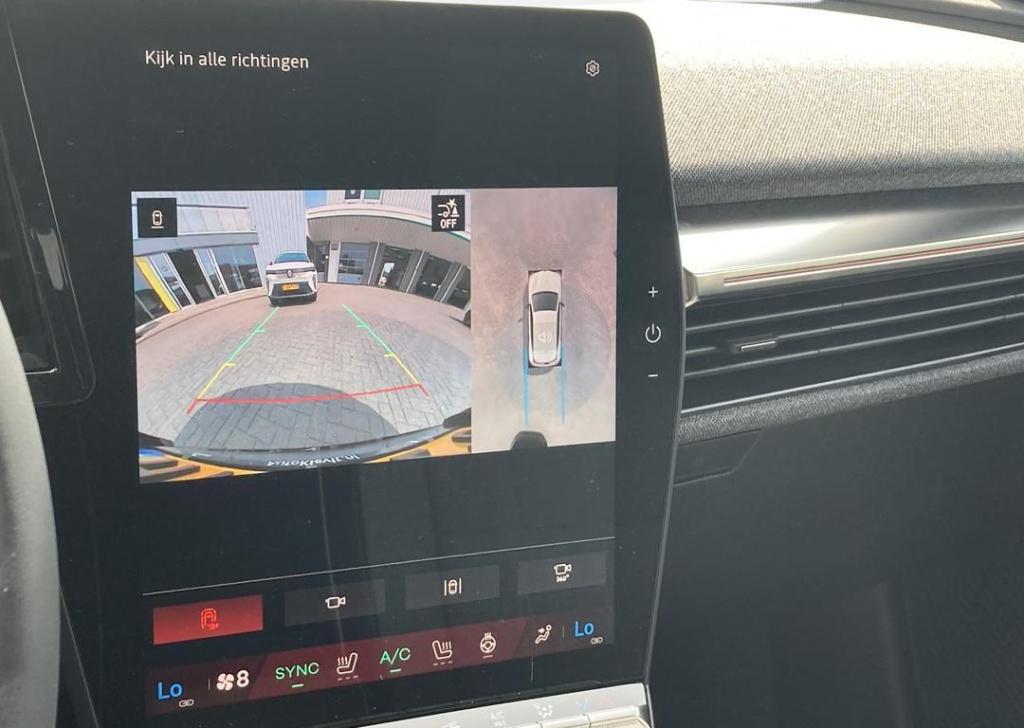 Renault Megane E-tech comfort range techno 60 kwh - demo / pack winter tech