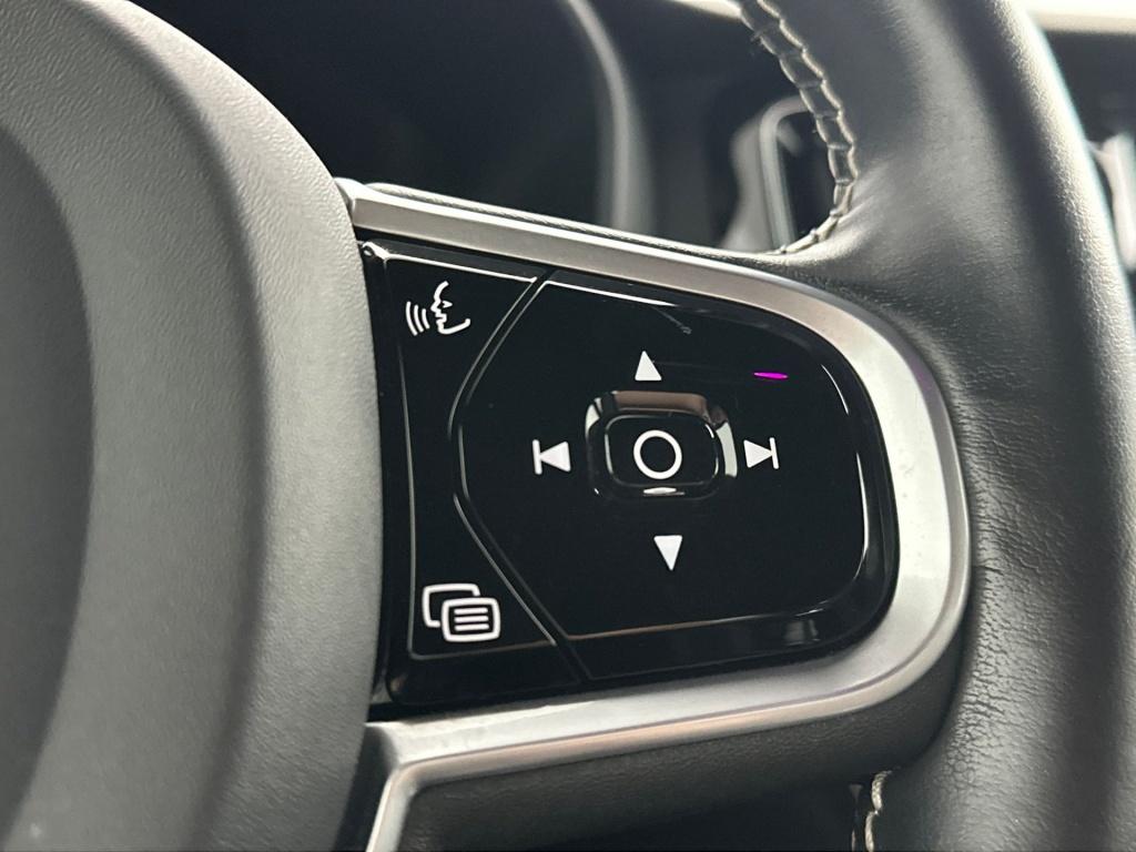 Volvo V60 t6 340pk recharge r-design| achteruitrijcamera| trekhaak| adap.cr