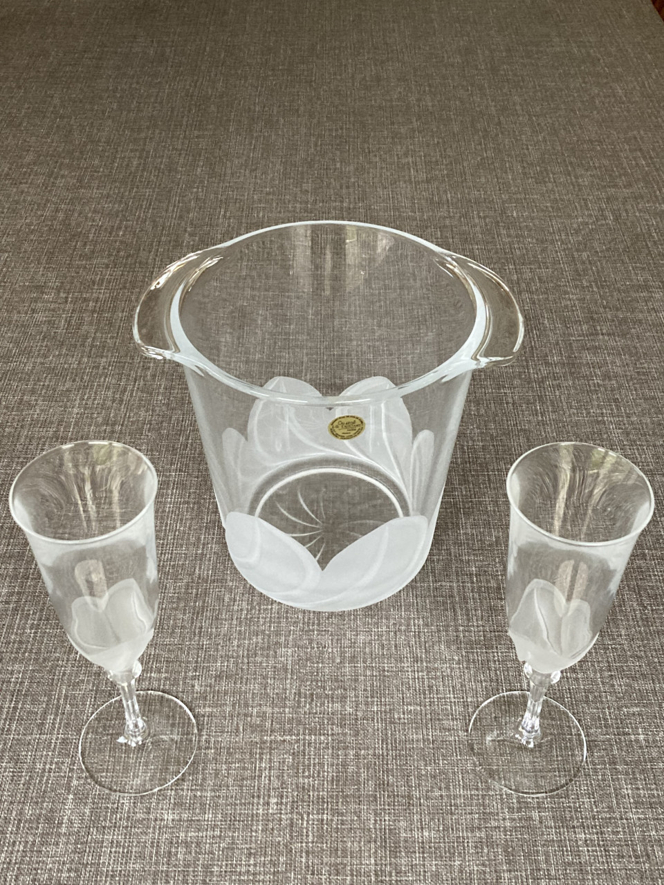 Champagnekoeler met 2 glazen