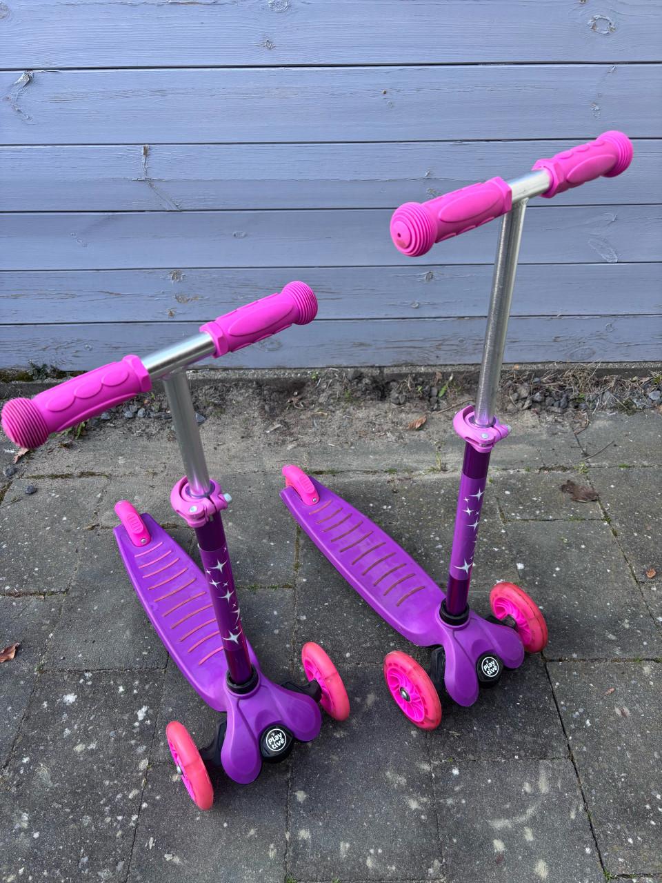 2 driewiel stepjes zo goed als nieuw