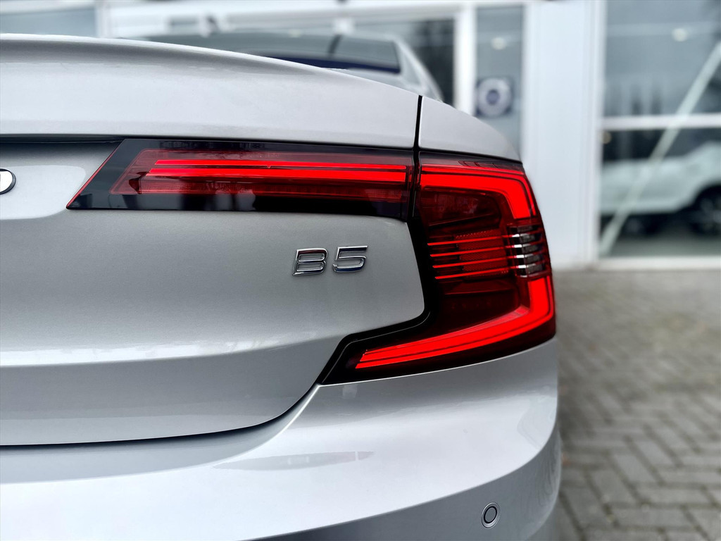 Volvo S90 b5 264pk ultimate dark| panodak| adap.cruise| harman kardon | he