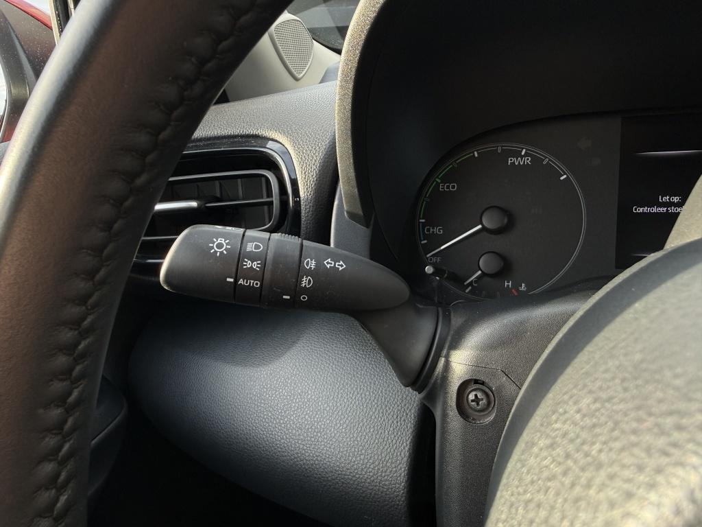 Toyota Yaris 1.5 hybrid 115 bns