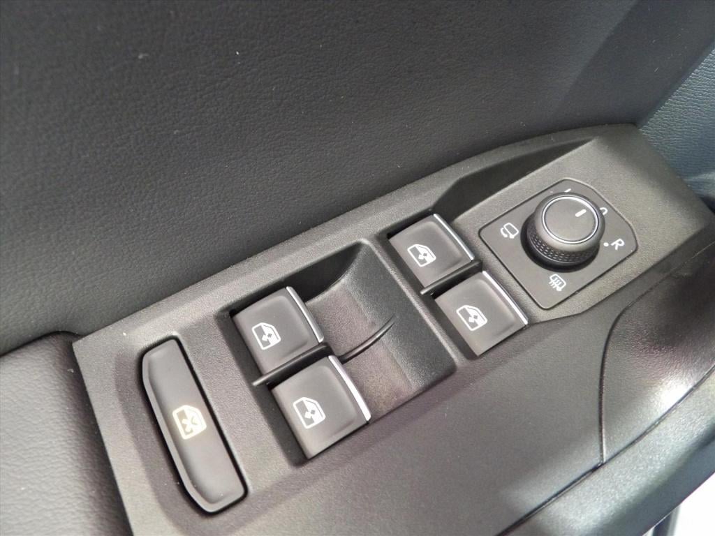 Seat Leon 1.5 tsi 150pk fr