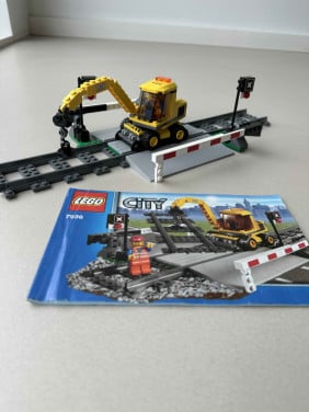 Lego City Spoorwegovergang 7936