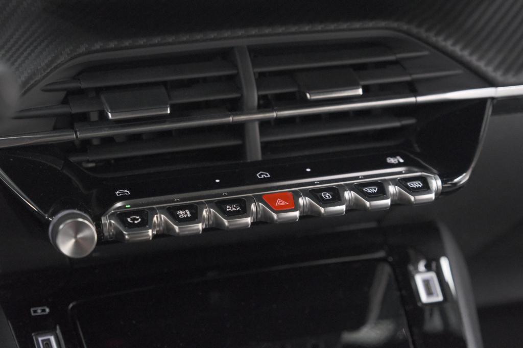 Peugeot 2008 1.2 hybrid 145 allure | vision plus pakket | 360 camera | adap