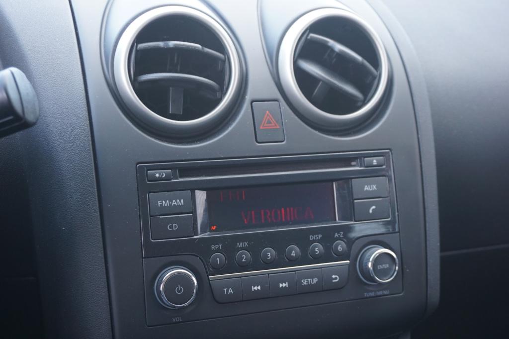 Nissan Qashqai 1.6 visia airco / cruise / elektr. ramen / parkeers. / nap /