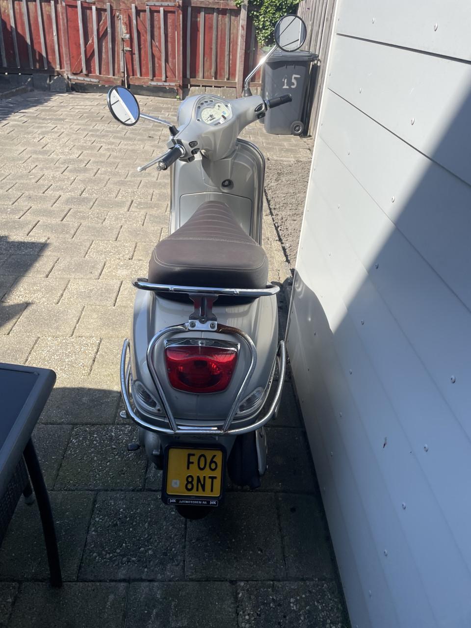 Tekoop scooter