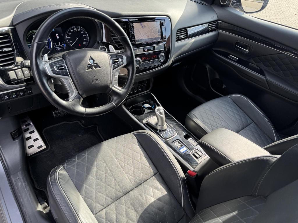 Mitsubishi Outlander 2.4 phev s-edition