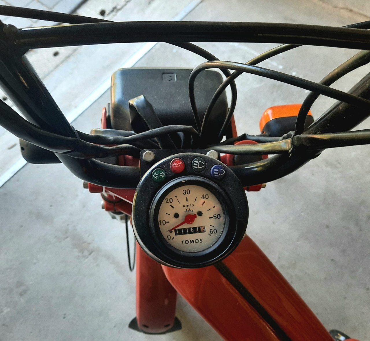 Tomos 25km luxe, kleur copper