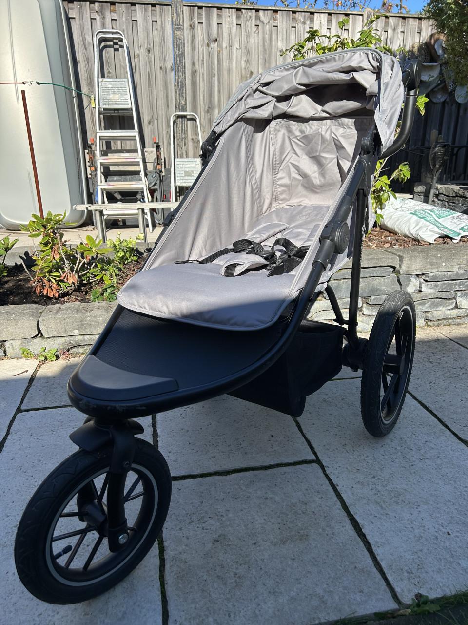 Kinderkraft Helsi2 buggy grijs