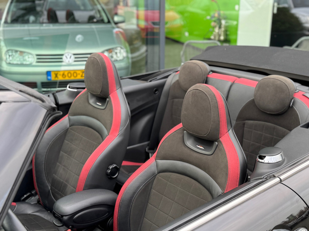 Mini Cooper S Cabrio mini 2.0 chili * jcw pakket * harman/kardon * stoelver