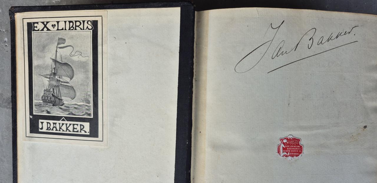 Rembrandt Antiquariaat boek