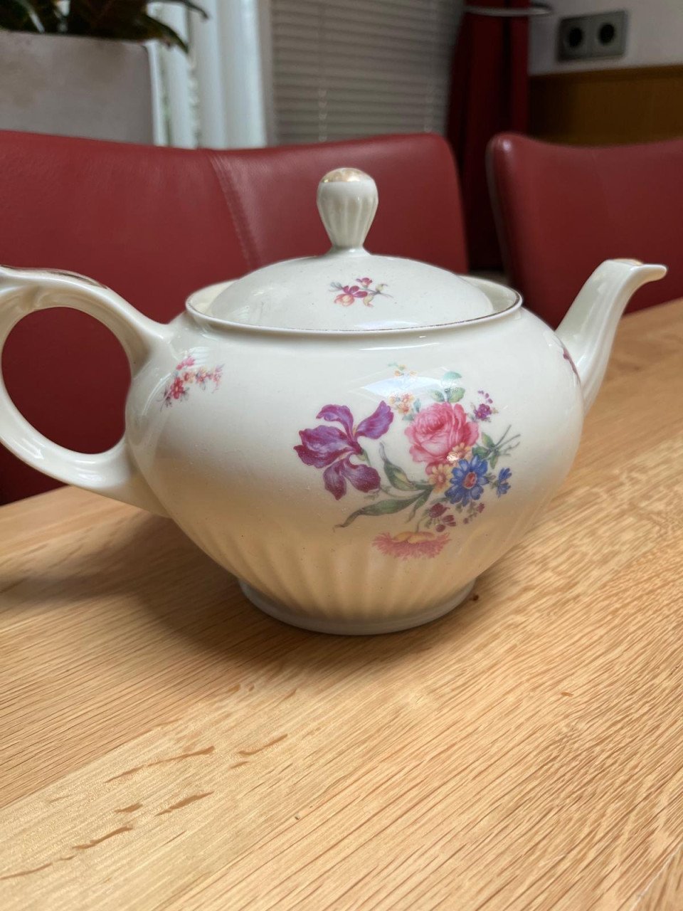 Servies, in zeer goede staat