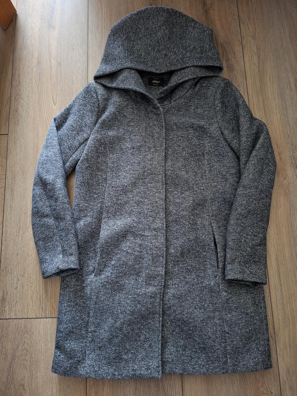 Te koop zgan 4 dames jassen