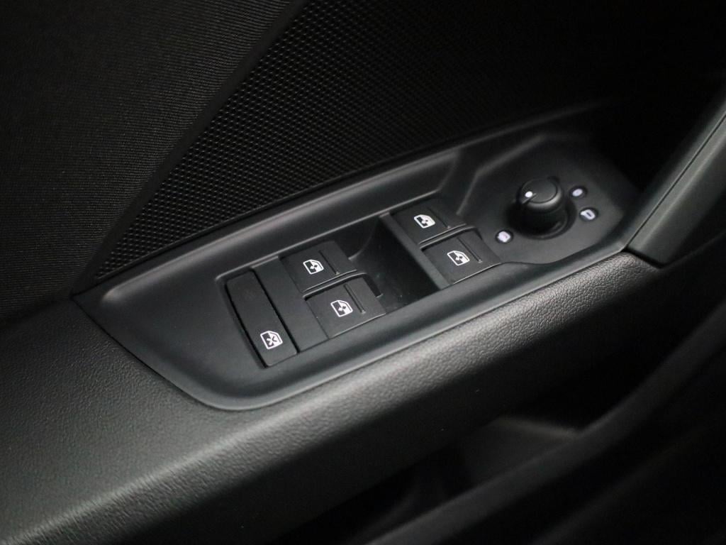 Audi A3 sportback 30 tfsi business edition | automaat | virtual cockpit | c