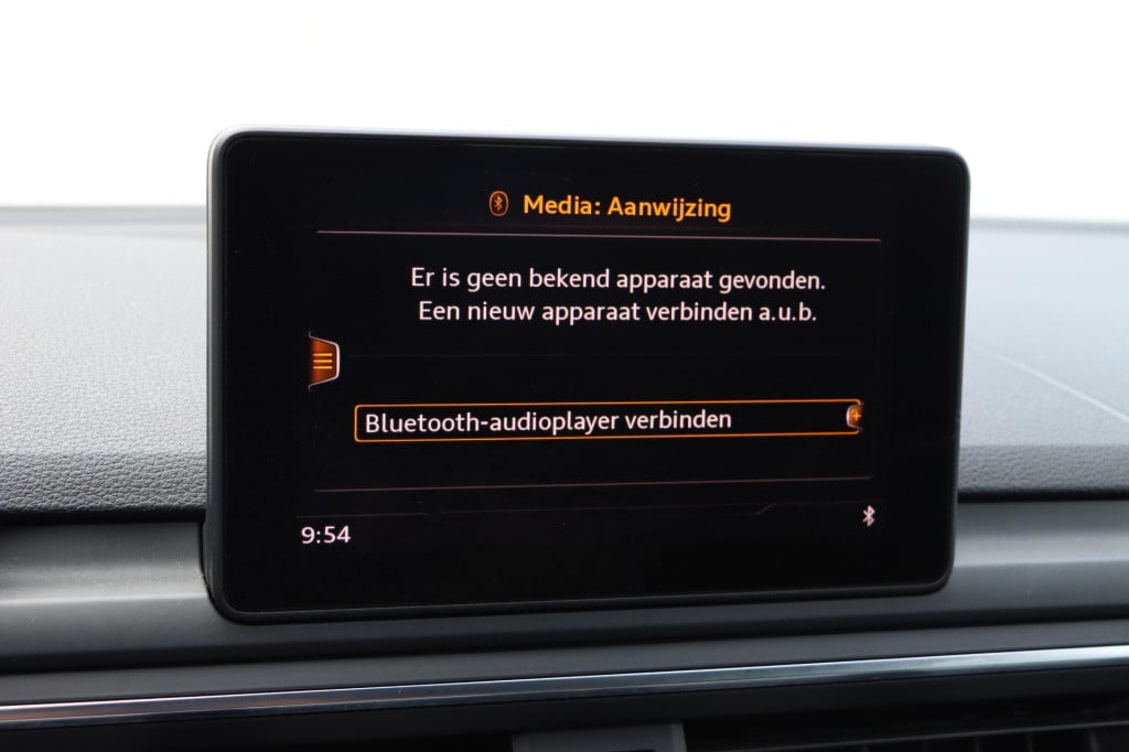 Audi A4 avant 2.0 tfsi quattro sport pro line s l origineel nederlands gele