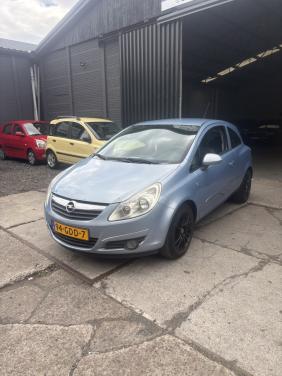 Opel corsa jaar apk