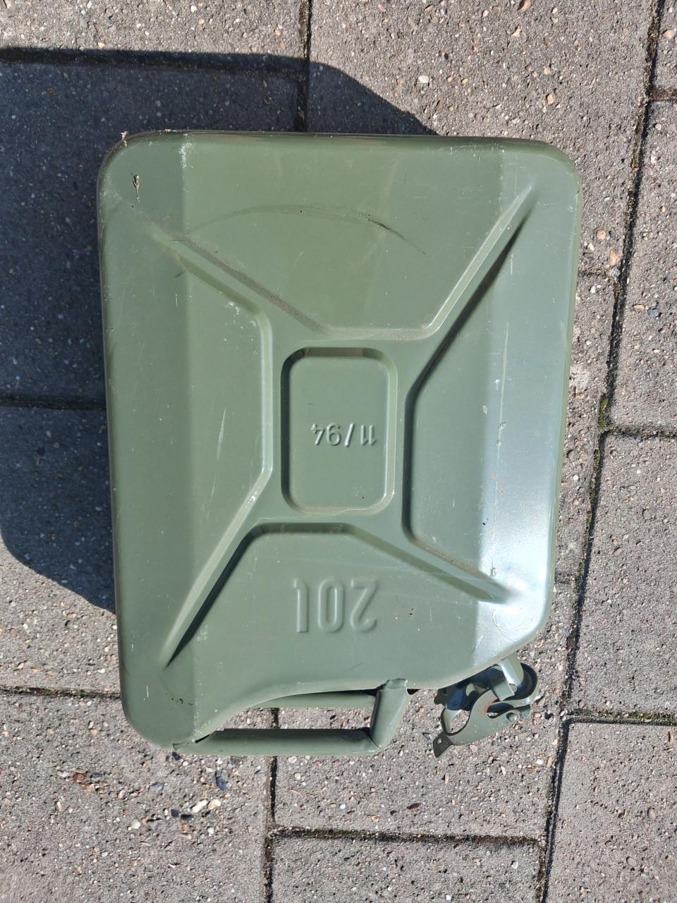 Metalen jerrycan voor brandstof