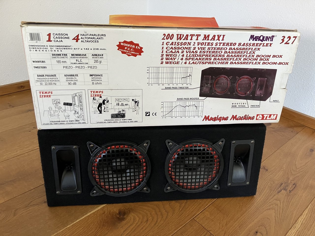 Marquant 327 – vintage boombox