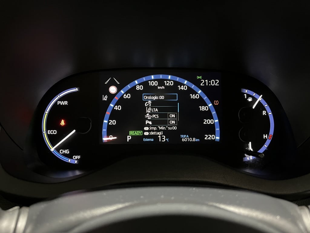 Toyota Yaris Cross 1.5 hybrid explore