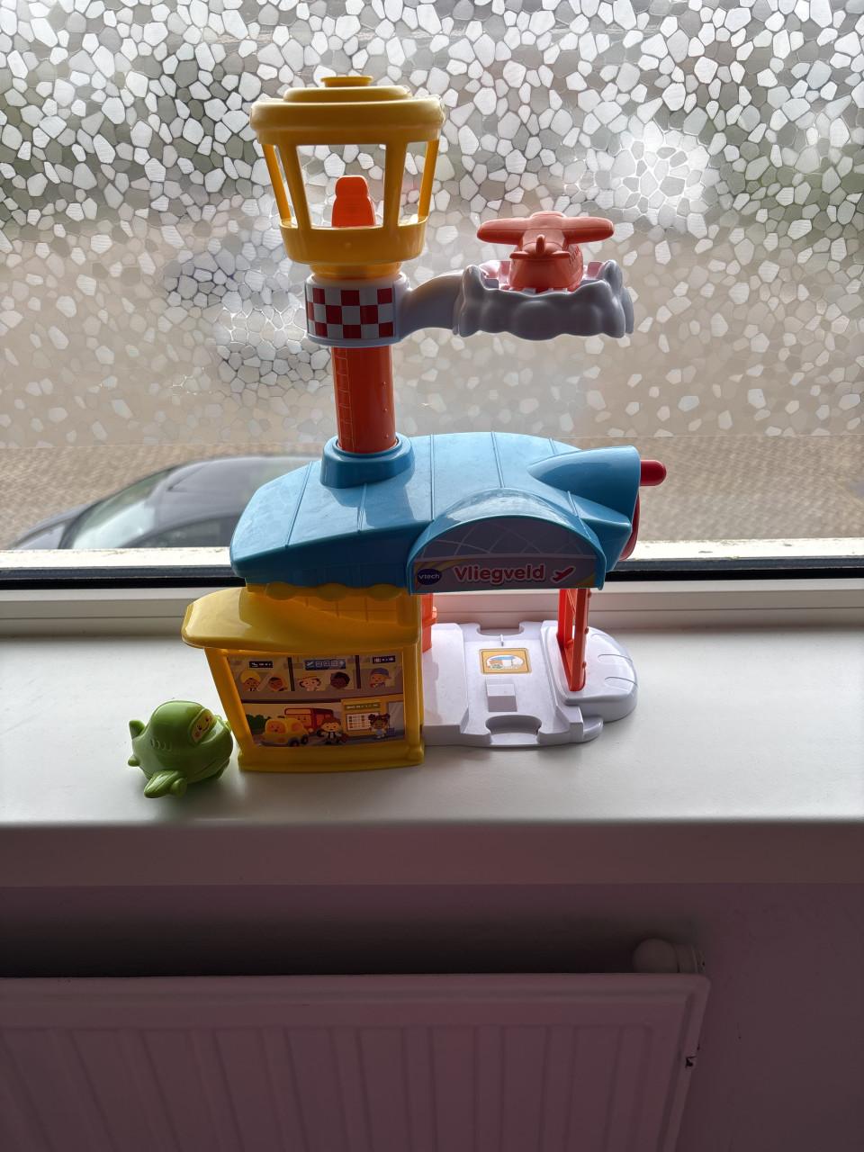 Vliegveld toettoet