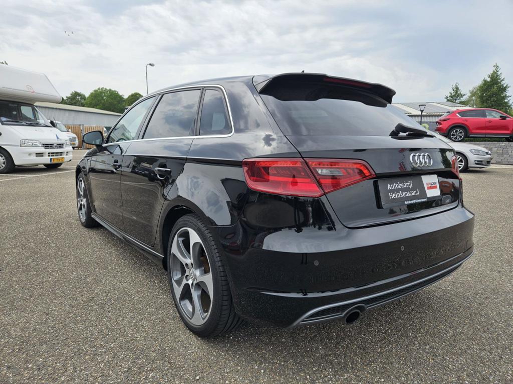 Audi A3 sportback 1.2 tfsi s-line