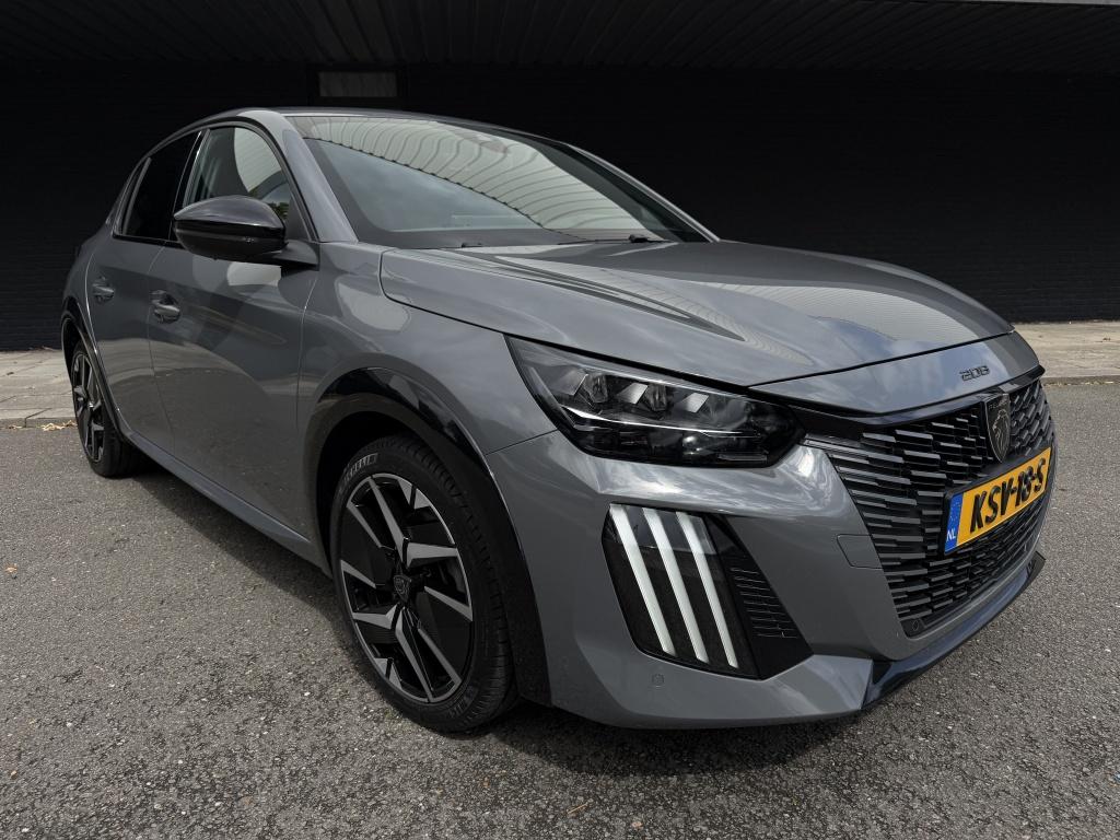 Peugeot 208 1.2 pt 100 gt
