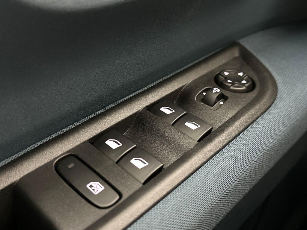 Fiat Panda grande la prima 11 kw 44 kwh | navigatie | parkeersensoren voor/
