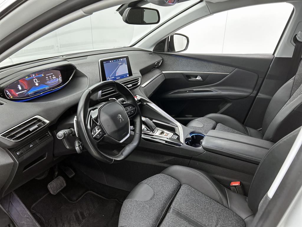 Peugeot 3008 1.2 puretech blue lease premium avantage