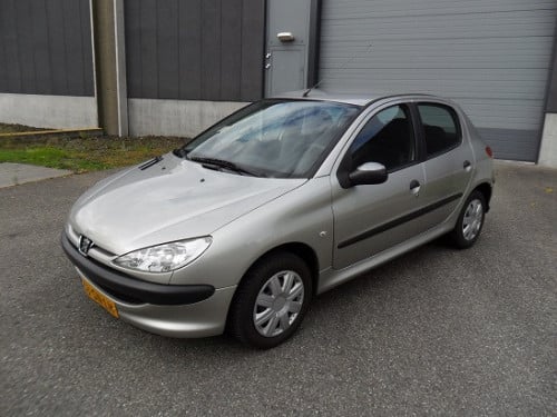 Peugeot 206 1.4 one-line/5 DEURS/Elek.pakket/BJ 2006/KMST 141.600+NAP