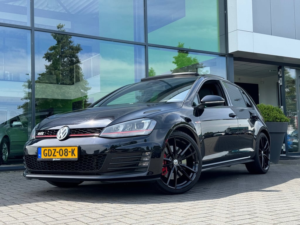 Volkswagen Golf 2.0 tsi gti performance * panoramadak * leer * xenon * navi