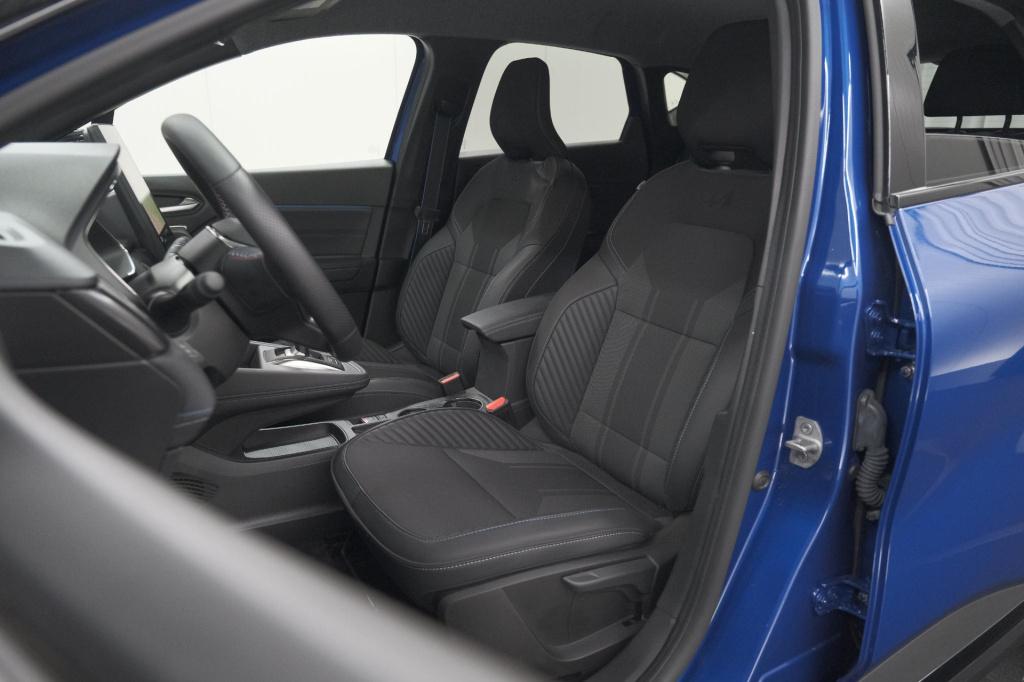 Renault Captur 1.8 e-tech full hybrid 160 esprit alpine | adaptieve cruise 