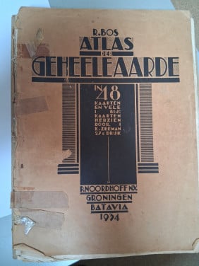 Oude atlas uit 1934
