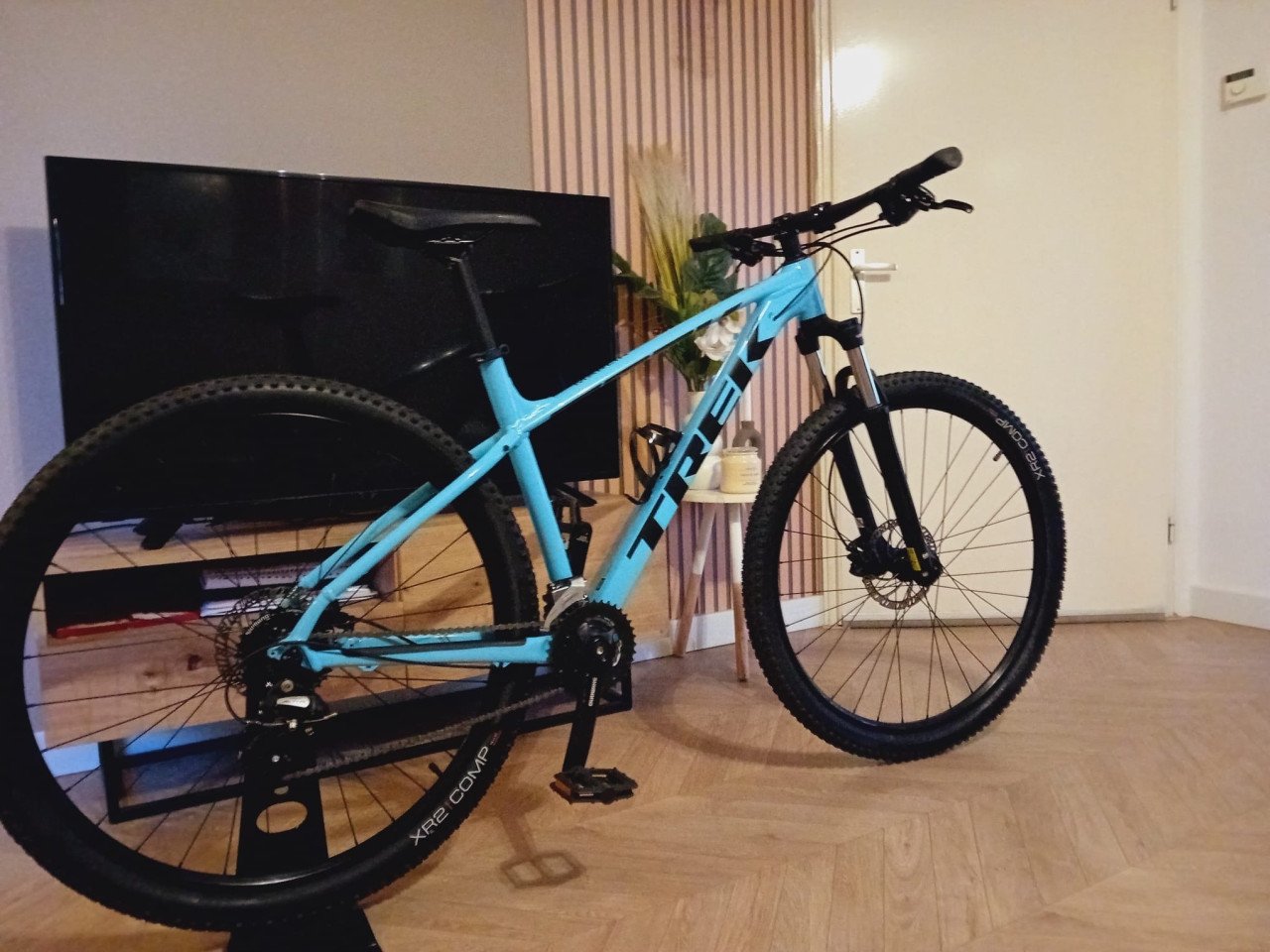2x TREK MARLIN 5 MTB 29er