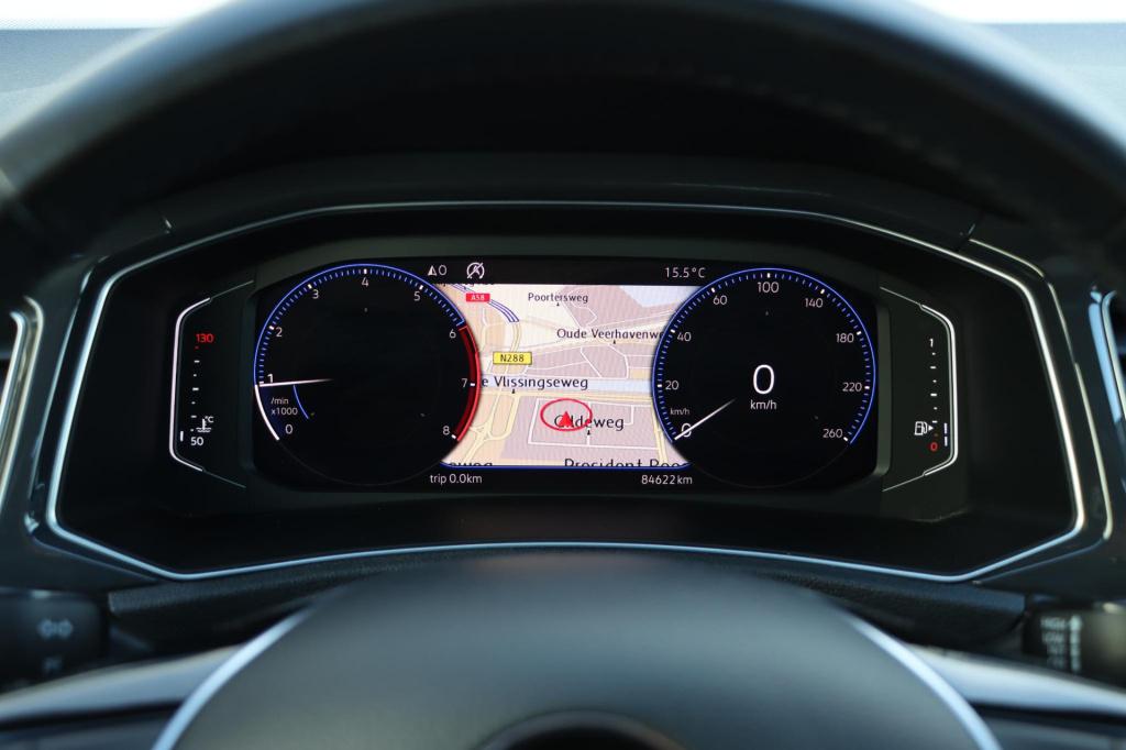 Volkswagen T-roc 1.5 tsi sport