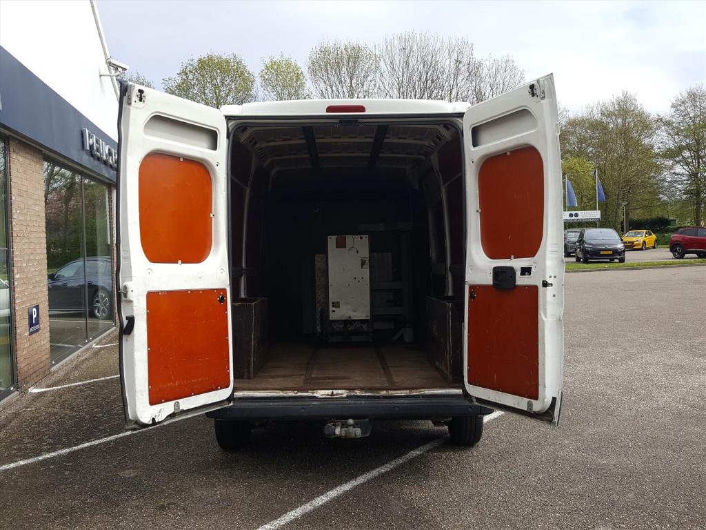 Peugeot Boxer gb 333 l2h2 bluehdi 140pk trekhaak | navigatie | cruise contr