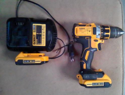 Dewalt accuboormachine