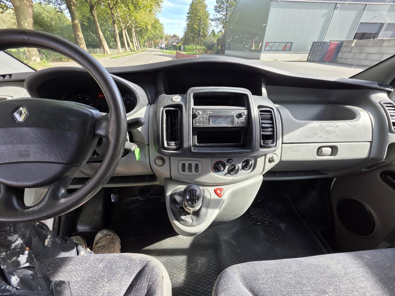 Renault Trafic 2.0 2013 lage km stand