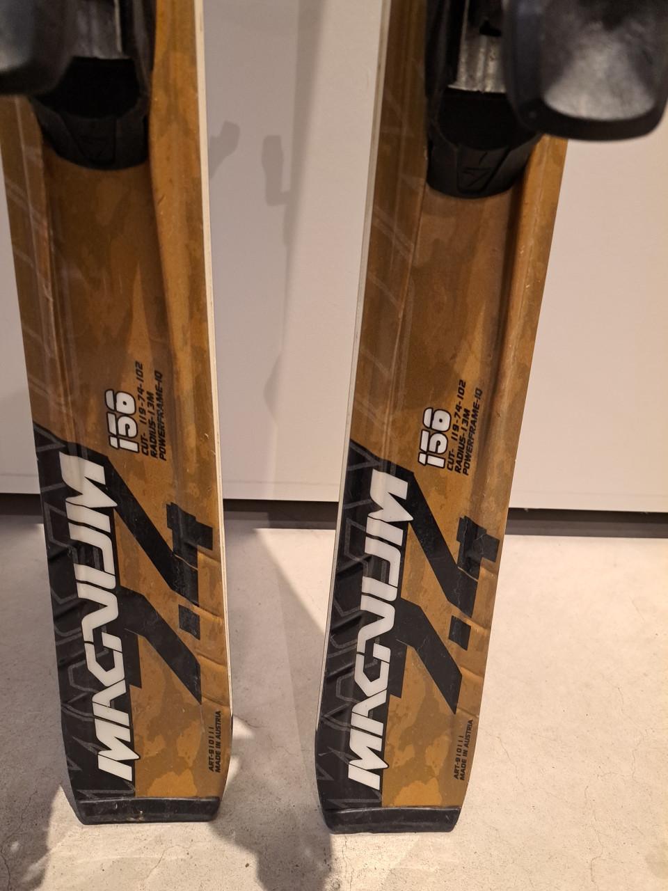 Blizzard ski's. Magnum 7.4. Lengte 156.