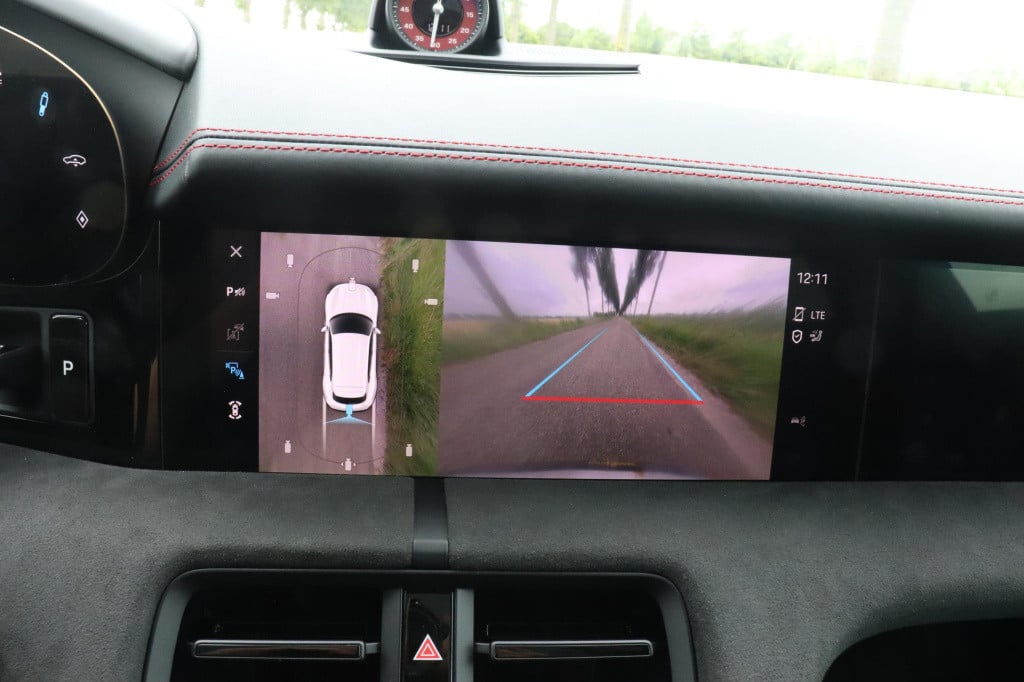 Porsche Taycan sport turismo gts | 93 kwh accu plus | surround view | innod