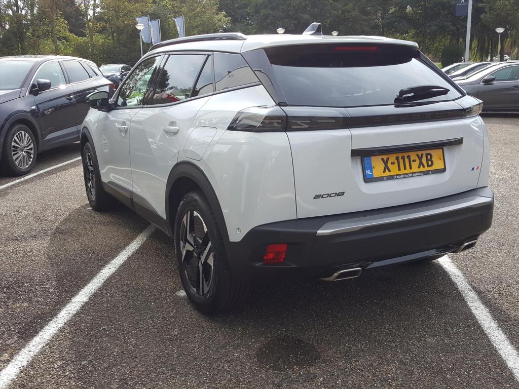 Peugeot 2008 1.2 130pk allure automaat eat8 apple carplay & android auto | 