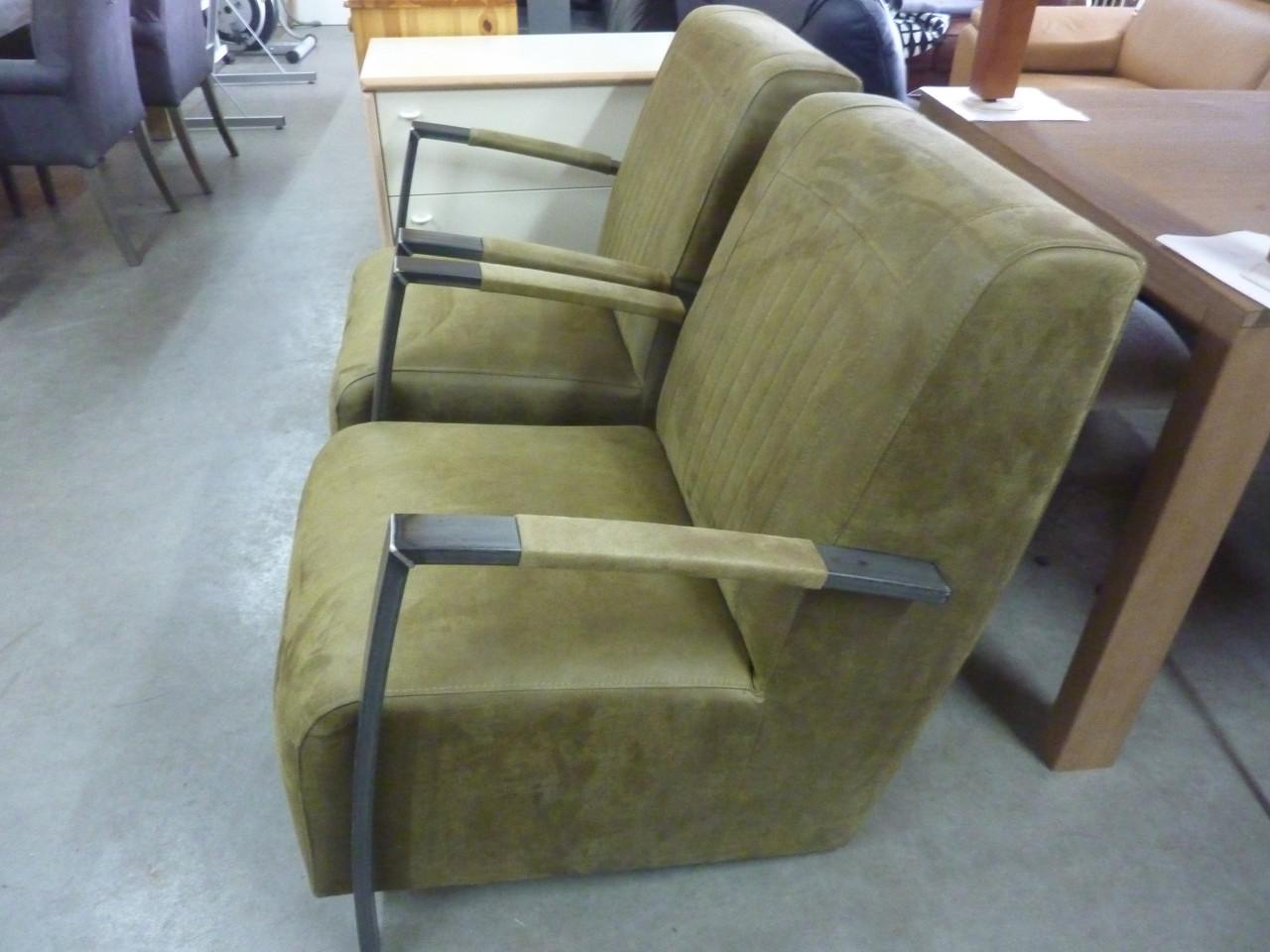 Fauteuils 2