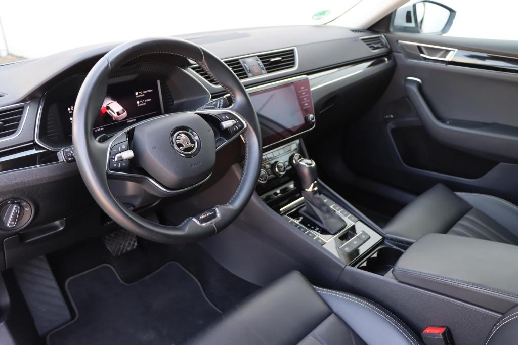 Skoda Superb combi 1.4 tsi iv laurin & klement 218pk dsg6 | soh 96,9% |