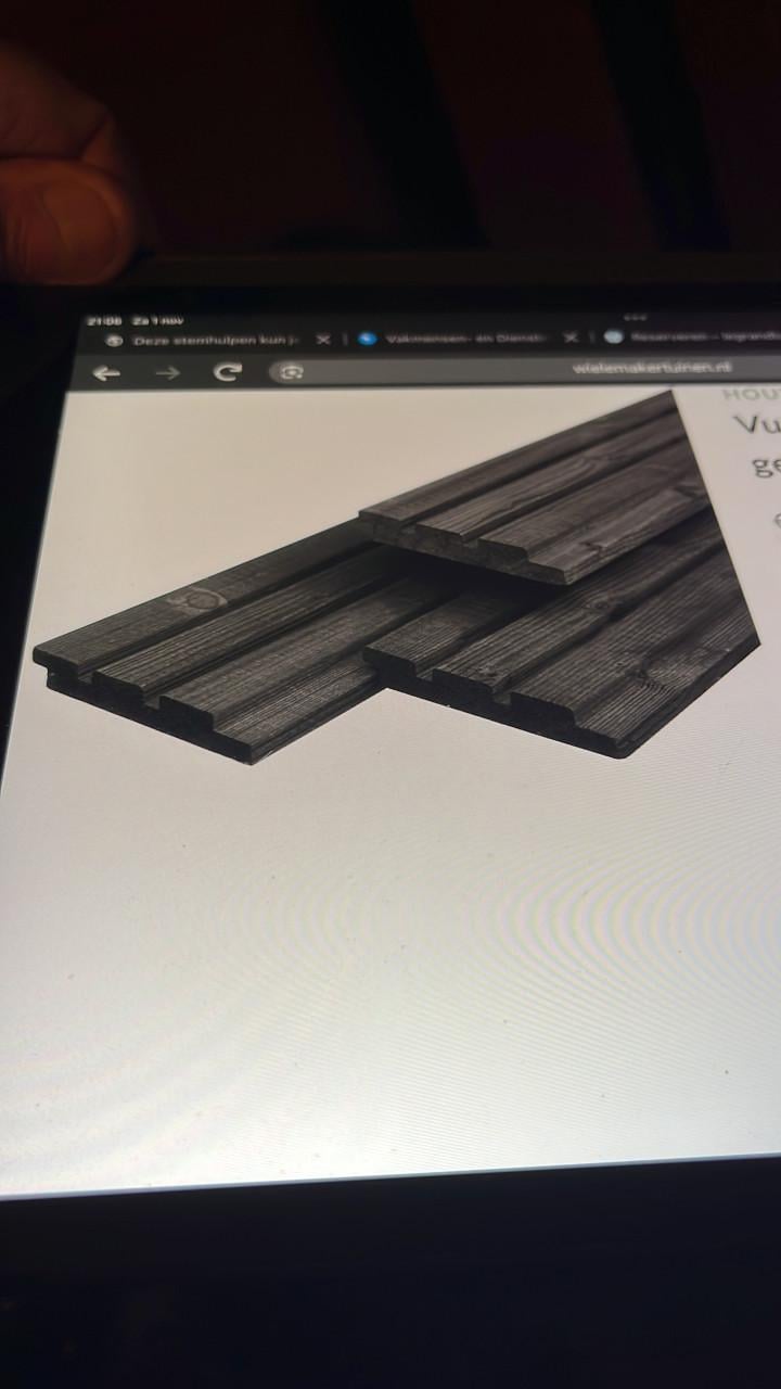 Planken, Vuren triple profiel zwart gespoten
