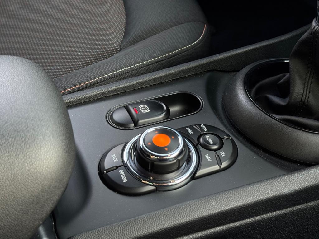 Mini Clubman mini 1.5 one * stoelverwarming * pdc * navigatie