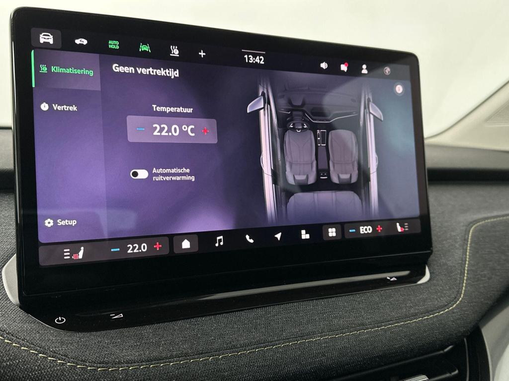 Skoda Elroq business edition elektromotor 150 kw / 204 pk suv