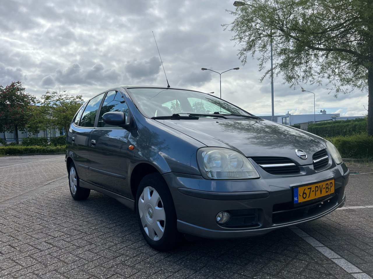 Nissan Almera Tino 1.8 | Apk | Airco | Navigatie | Nap | Trekhaak