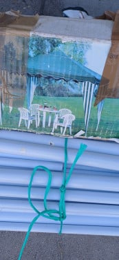 Partytent met 2 zijwanden