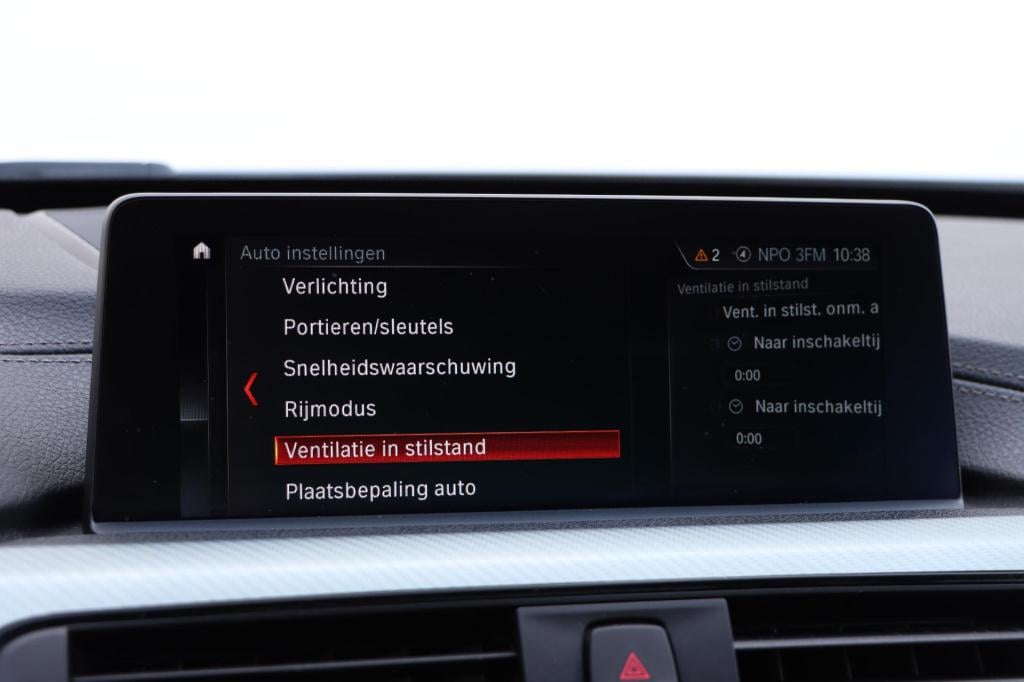 BMW 3-serie 320i edition m sport shadow executive 184pk