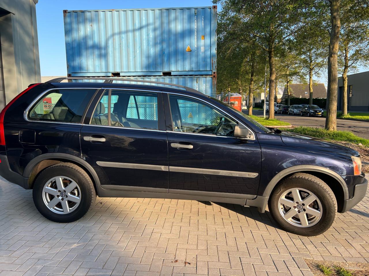 Volvo XC90 2.5T AWD 7 Zitter